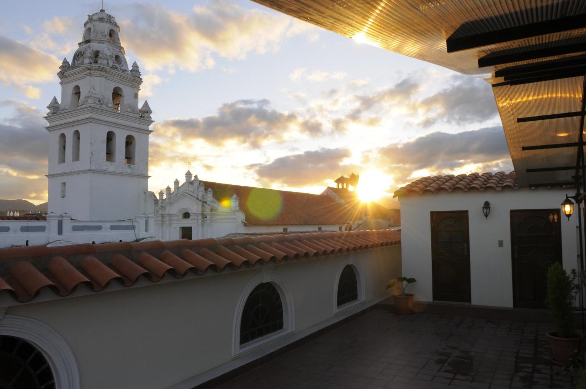 San Marino Royal Hotel Sucre Buitenkant foto
