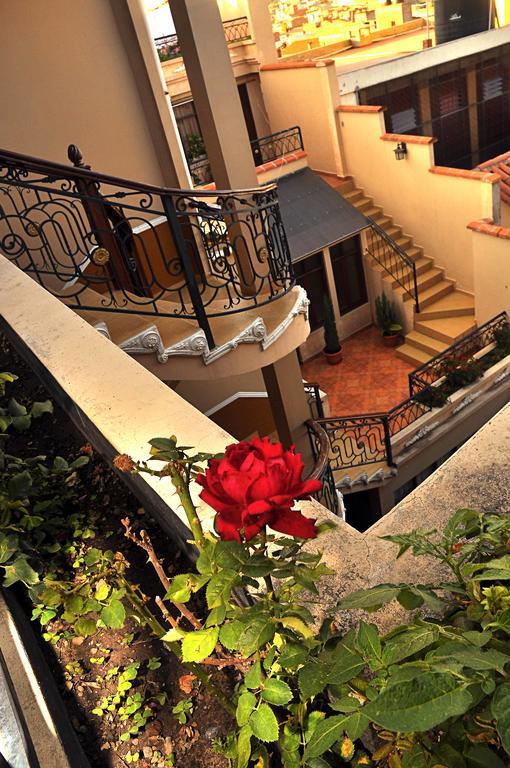 San Marino Royal Hotel Sucre Buitenkant foto